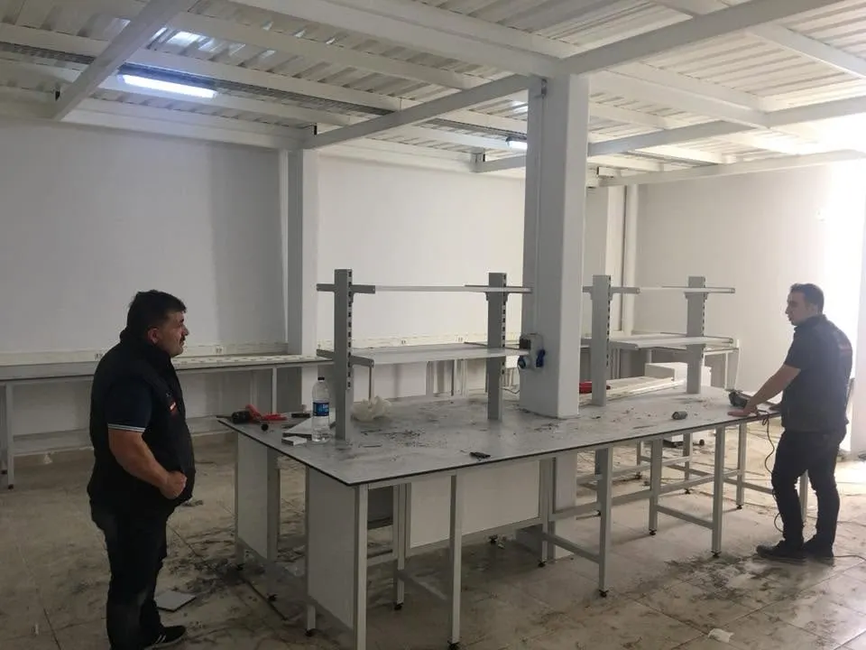 Aksaray Üniversitesi kurulum ve montaj fotoğrafı 3