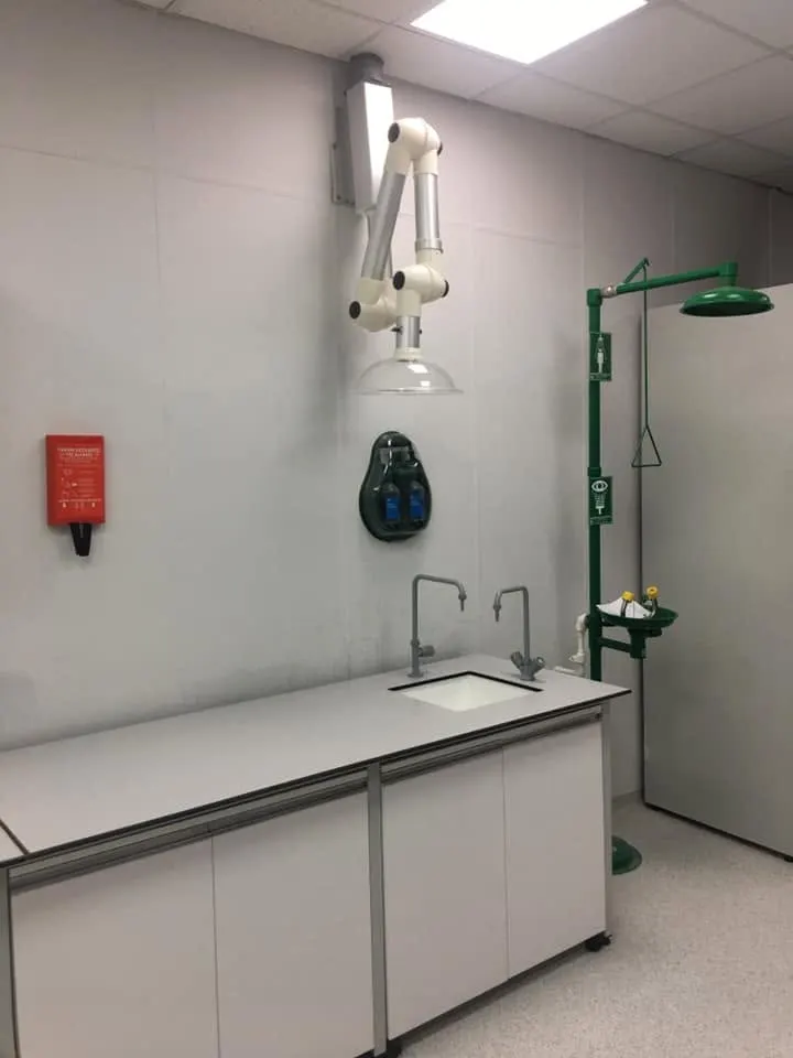 Hyundai installation and assembly photograph 19