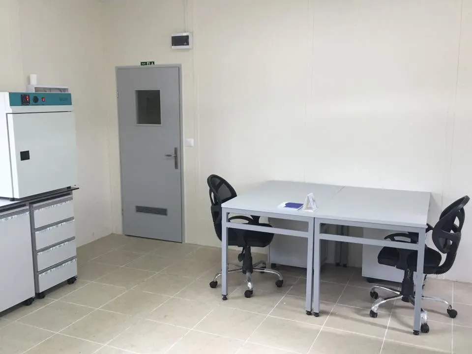 Mikrobita installation and assembly photograph 10