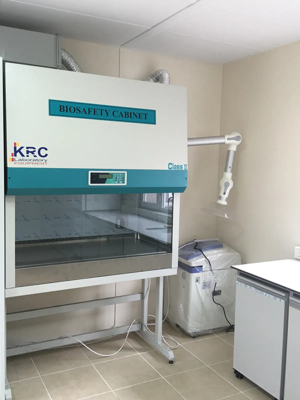 Mikrobita installation and assembly photograph 23