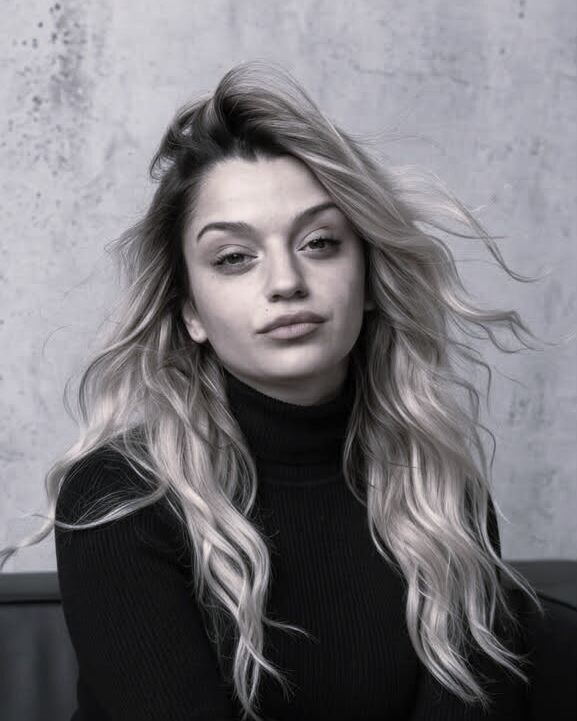 Dilek T.